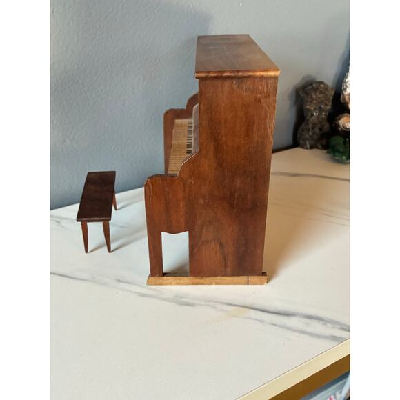 Vintage Reuge “Blue Danube” Piano Music Box – Handcrafted Wood – Working – Lean - Picture 5 of 7